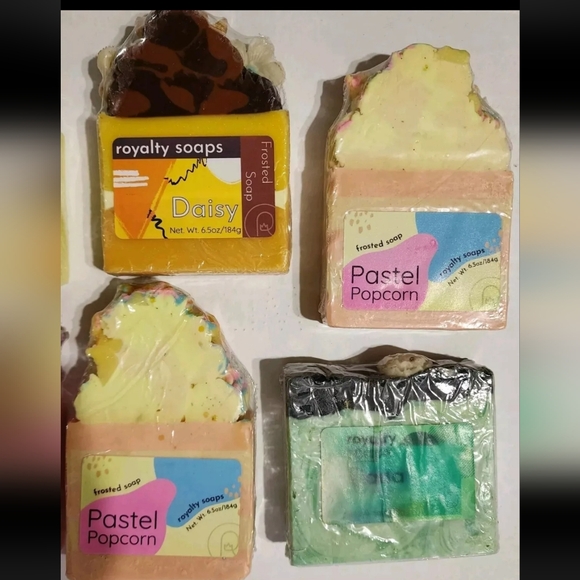 6 New Frosted Glitter Girl World Artisan Soap Bars Soaps Popcorn Orange Daisy - Picture 3 of 7